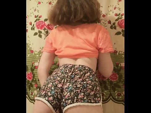 ❤️ Leanbh óg sexy ag baint dá shorts ar cheamara ☑  Just a porn  uainn ga.shufflesex-com.ru ❌